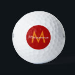 Pelotas De Golf Naranja Rojo Monograma moderno Nombre<br><div class="desc">Baloncesto de golf personalizado en colores brillantes clásicos rojos y naranjas con un moderno tipo de letra inicial y divertido nombre de guión o texto personalizado para un viaje al golf de un equipo de golf o fiesta de bodas. Si desea cambiar los tipos de letra o los colores, puede...</div>