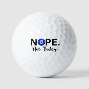 PELOTAS DE GOLF NOPE. NO HOY