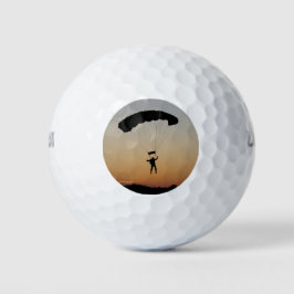 Pelotas De Golf Paracaídas de Skydiver en Sunset Sky Diver