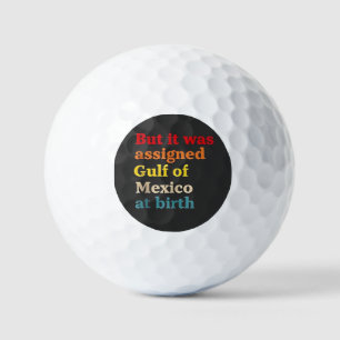 Pelotas De Golf Pero al nacer se le asignó el Golfo de México