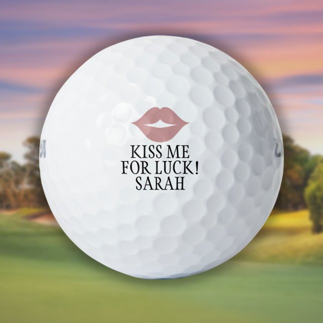 Pelotas De Golf Personalizado Bésame Por Luck Labios Rosa (Custom Kiss Me For Luck Pink Lips Golf Balls)