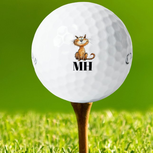 Pelotas De Golf Personalizado Cat Monogrammed (Custom golf ball with funny watercolor cat design and monogrammed initials, perfect gift.)