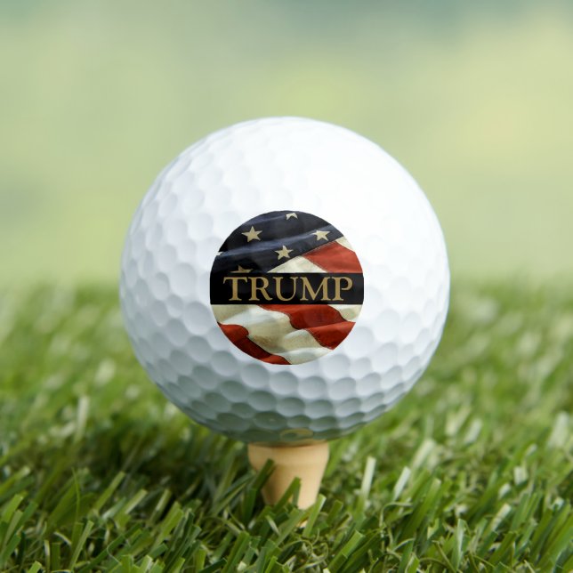 PELOTAS DE GOLF TRUMP (Camiseta in situ)