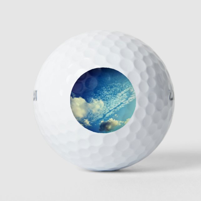 Pelotas De Golf Un rociado de nubes (Anverso)