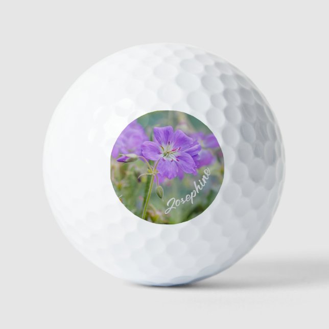 Pelotas De Golf Violeta Geranio Flor Silvestre Bonita Flor y Nombr (Anverso)