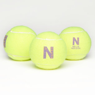Pelotas De Tenis Letra N chicas en monograma personalizada púrpura