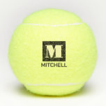 Pelotas De Tenis Nombre de monograma de letra inicial negrita perso<br><div class="desc">Bolas de tenis personalizadas impresas con un nombre o texto personalizado en un letra de letra serif en negrita y un sencillo monograma de tenis moderno. Cualquier jugador de tenis apreciaría el aspecto atrevido y moderno de estas pelotas de práctica monocroma rubricadas.</div>