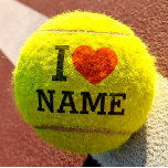 Pelotas De Tenis Nombre del corazón<br><div class="desc">Escriba el nombre o texto deseado en la sección de nombres.</div>