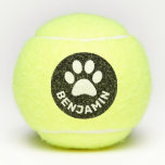 Pelotas De Tenis Nombre del perro de impresión de la página persona<br><div class="desc">Una pelota de tenis personalizado personalizada con el nombre de tu perro y una letra impresa en ella. Haga clic en "personalizar más adelante" para cambiar los colores del diseño.</div>