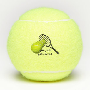 Pelotas De Tenis Tenis Gracioso Que Acaban De Servir