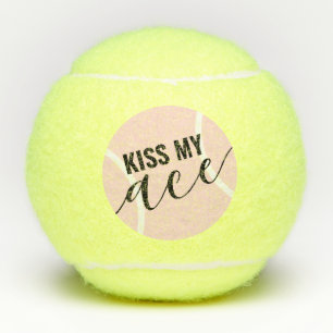 Pelotas De Tenis Un beso gracioso a mi chica rosa