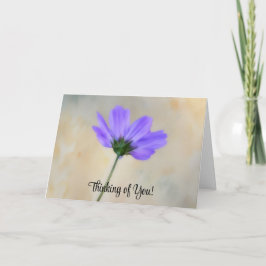 Pensamiento morado de la flor en tu tarjeta de ate