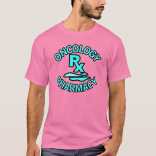 Pensar en la camiseta rosa