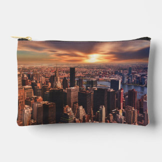 Pequeña bolsa de accesorios con imagen del horizon