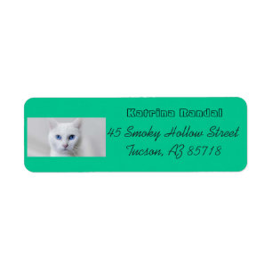 Pequeña etiqueta de dirección blanca del gatito