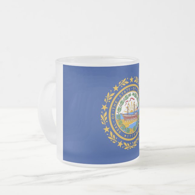 Pequeña jarra de vidrio escarpada con bandera de N (Anverso izquierdo)