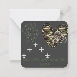 Pequeña Los verdaderos héroes usan camo, no la tarjeta del