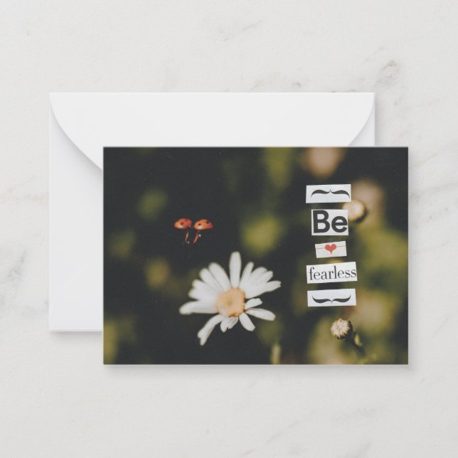 Pequeña Tarjeta de felicitación sin miedo (Anverso)