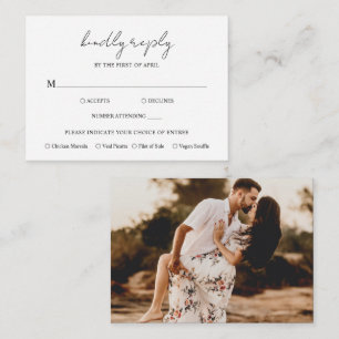 Pequeña Tarjeta RSVP de Boda moderno con guión ruso