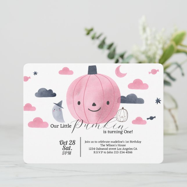 pequeñas invitaciones de cumpleaños de pumkin rosa (Anverso de pie)