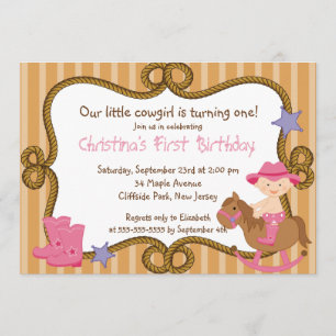 Pequeñas invitaciones lindas de la fiesta de