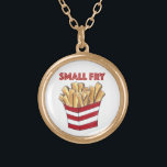 Pequeño collar de alimentos para niños fritos frit<br><div class="desc">El collar presenta un original ilustracion de marca de una caja de papas fritas de comida rápida,  con una pequeña RFY en un divertido tipo de letra roja. ¿No ves lo que estás buscando? ¿Necesita ayuda con la personalización? Contacte con Rebecca para que tenga algo diseñado para usted.</div>
