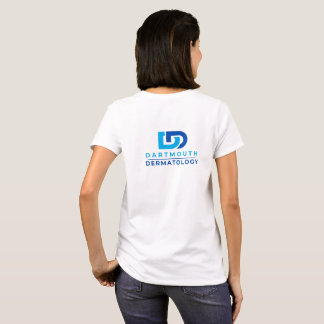 Pequeño logotipo de camiseta básica para mujeres