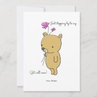 Pequeño oso oso con flor se vuelve bien carta