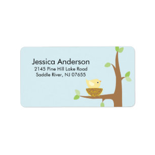 Pequeño pájaro que jerarquiza la etiqueta de