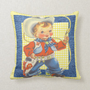 Pequeño vaquero retro occidental con la almohada