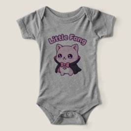 Pequeño y bonito colmillo