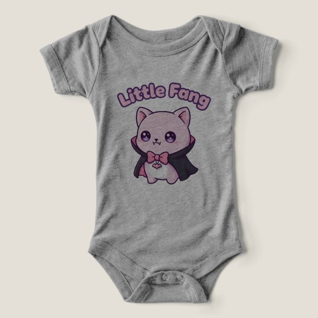 Pequeño y bonito colmillo (Diseño delantero )