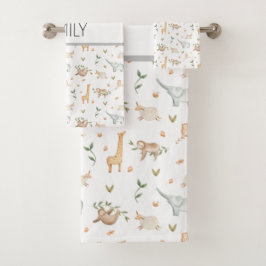 Pequeños animales de safari con toallas de baño