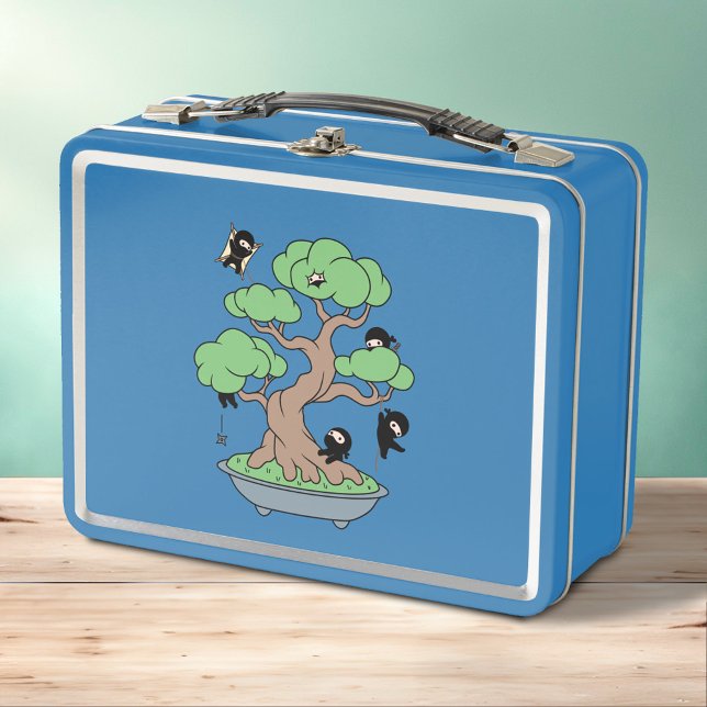 Pequeños Ninjas en árbol Bonsai sobre el azul (Subido por el creador)
