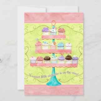 Pequeños pastelitos, invitaciones para la ducha de