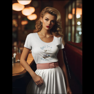 Perdida en una camiseta de Quatrain por la poeta A