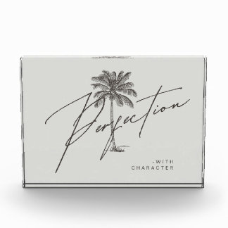 ¡Perfección con bloque de fotos de personajes! Cut