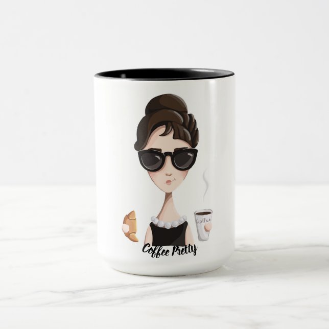 Perlas del café y taza de café bonitas (Centro)