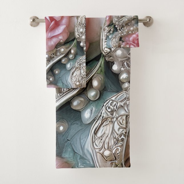 Perlas vintage y patrón de rosas rosadas (In situ)