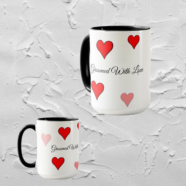 Perro amamado con taza de amor (Subido por el creador)