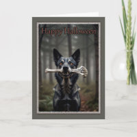 Perro con tarjeta de Halloween con huesos