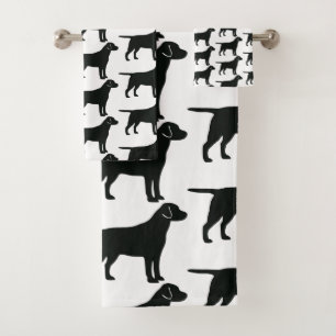 Perro de laboratorio negro