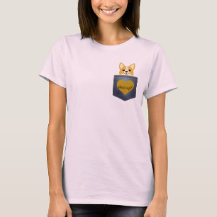 Perro divertido del Corgi en una camiseta de la