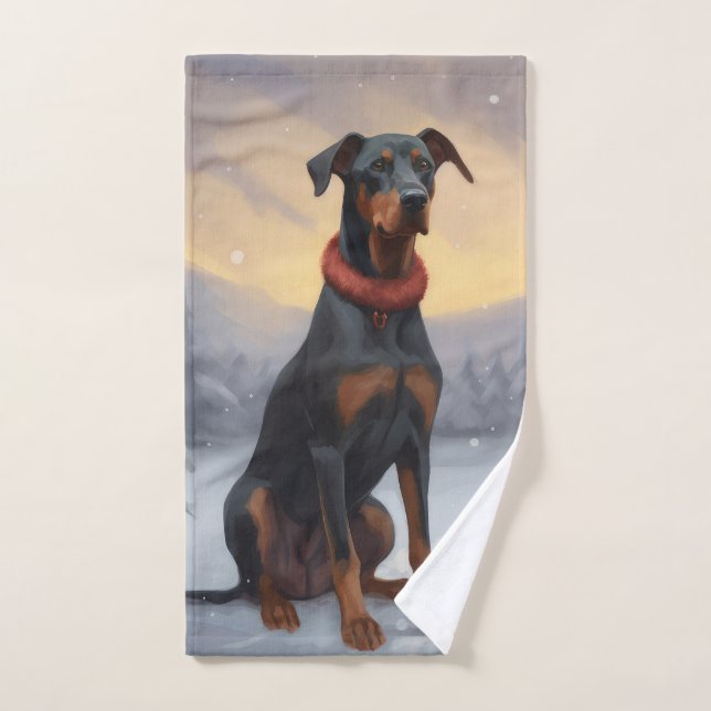 Perro Doberman en Navidades de nieve (Toalla de mano)