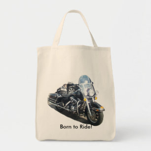 Perro en motocicleta listo para esa bolsa de viaje