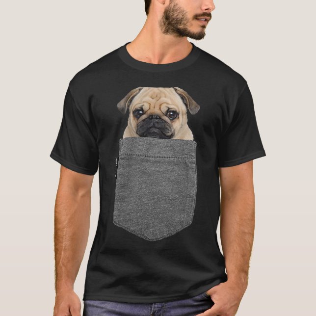 Perro en tu camiseta de bolsillo Pug Shirt_1 (Anverso)