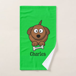 Perro marrón con hueso personalizado en verde