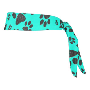 Perro Paws Black and White Polka Dot en cian vivo