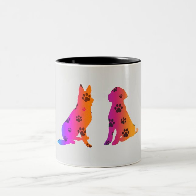 Perros con dos tonidades taza de café. (Centro)