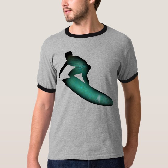 Persona que practica surf y la camiseta o las (Anverso)